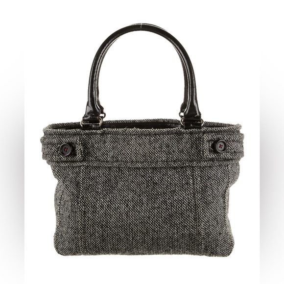 Kate Spade New York black & white knit shoulder bag/handbag. - Picture 3 of 5